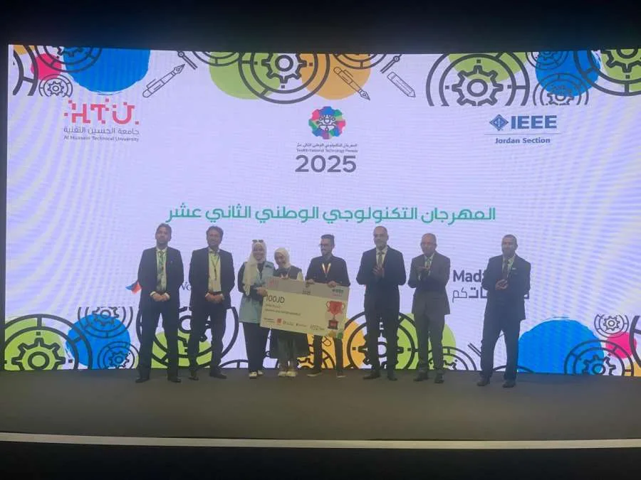 جامعة الزرقاء تحصل على المركز الثالث في مشروعين خلال المهرجان الوطني للتكنولوجيا الثاني عشر. جامعة الزرقاء تحصل على المركز الثالث في مشروعين خلال المهرجان الوطني للتكنولوجيا الثاني عشر.