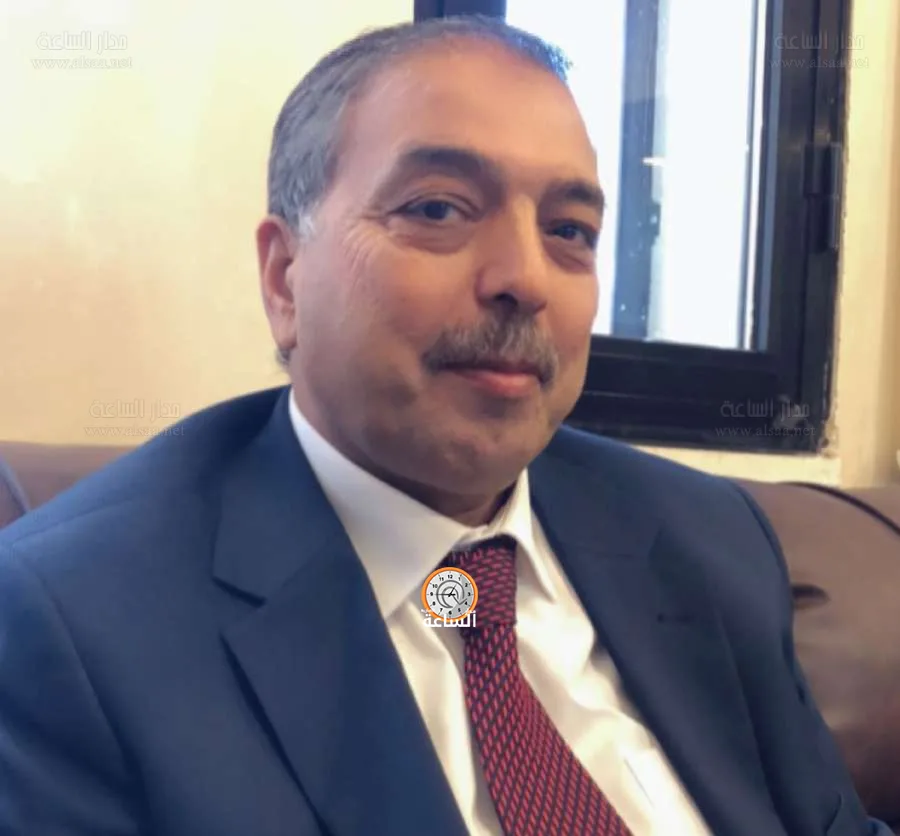 الشيخ الدكتور قاهر القاضي يحثّ أبناء البادية على عدم الانسياق وراء الشائعات.