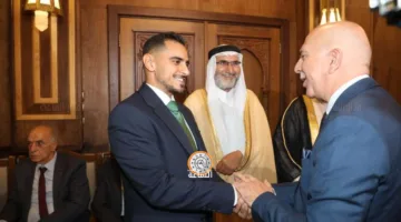 آل بالي وآل طويلة يتبادلون الروابط الأسرية.. القواسمي طلب والمكيلاني وافق (صور)