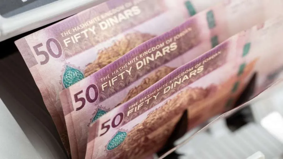 البنك المركزي: زيادة بنسبة 14.4% في خدمة الدين العام خلال العام الماضي البنك المركزي: زيادة بنسبة 14.4% في خدمة الدين العام خلال العام الماضي
