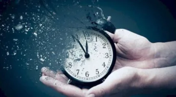 مؤشرات الساعة الصغرى التي لم تحدث وموعد انتهاء فرصة التوبة؟