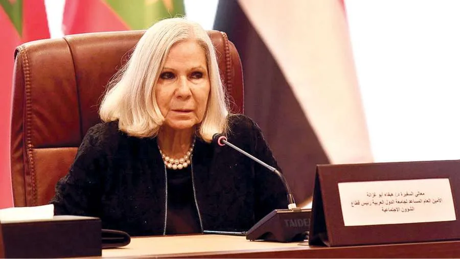 المجالي يرد على هيفاء أبو غزالة: هل من أجل مصعد؟ ولماذا يُفترض أن يُطبق القانون على الفقراء فقط؟ المجالي يرد على هيفاء أبو غزالة: هل من أجل مصعد؟ ولماذا يُفترض أن يُطبق القانون على الفقراء فقط؟