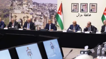 شباب منطقة برما يعبرون عن غضبهم لعدم زيارة رئيس الوزراء لبلدتهم خلال رحلته إلى جرش