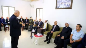 الديوان الملكي يقدم تعازيه لعائلتي البكار والحموري (صور)
