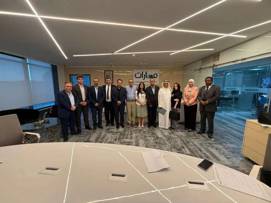 جلسة نقاشية حول الفرص المستقبلية في منطقة الشرق الأوسط (صور)