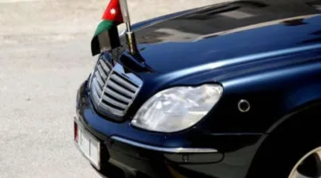 مجلس الوزراء يوافق على تعديل نظام لوحات السيارات لاستبدال الأرقام في اللوحات الحكومية بالحروف.