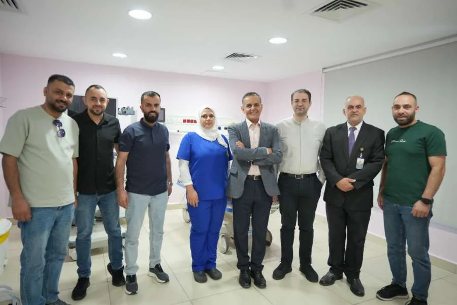 مستشفى الكندي يشارك في مؤتمر لأطباء الكبد والجهاز الهضمي ومؤتمر لتمريض هذا المجال (صور) مستشفى الكندي يشارك في مؤتمر لأطباء الكبد والجهاز الهضمي ومؤتمر لتمريض هذا المجال (صور)
