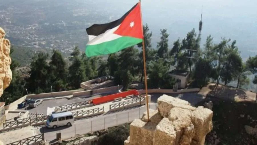 مسؤول حكومي أردني: المواطنين الأردنيين مستقلون ولا يتبعون توجيهات خارجية أو فصائل فلسطينية مسؤول حكومي أردني: المواطنين الأردنيين مستقلون ولا يتبعون توجيهات خارجية أو فصائل فلسطينية