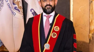 أحمد العبيدي: تهانينا على حصوله على الدكتوراه والزمالة الملكية