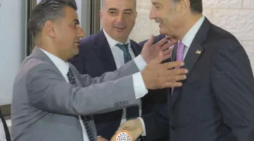 60 نائبًا في منزل النائب عثمان مخادمة (صور)