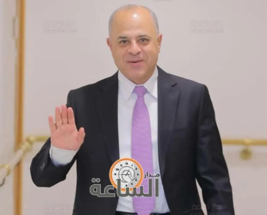 أبو صعيليك: تغيير مفهوم الإدارة يتجاوز الإصلاح الهيكلي ليضع المواطن في محور القرار والتغيير. أبو صعيليك: تغيير مفهوم الإدارة يتجاوز الإصلاح الهيكلي ليضع المواطن في محور القرار والتغيير.