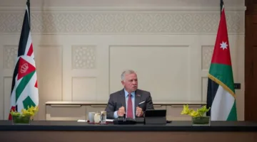 نقيب الصحفيين: الملك جعل الإعلاميين يتحملون مسؤولياتهم الوطنية.