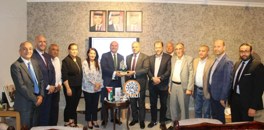 وزير تطوير القطاع العام يعقد ندوة في سنابل اليرموك عن استراتيجية التحديث الإداري (صور) وزير تطوير القطاع العام يعقد ندوة في سنابل اليرموك عن استراتيجية التحديث الإداري (صور)