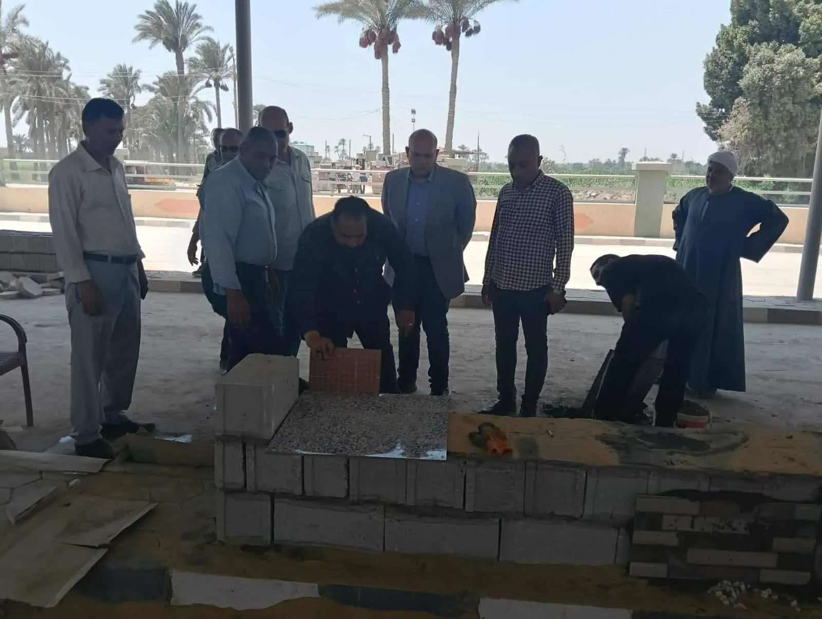 نائب محافظ الجيزة يزور محطة السرفيس الحديثة في مدينة الصف نائب محافظ الجيزة يزور محطة السرفيس الحديثة في مدينة الصف