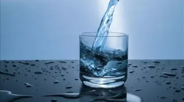 آثار سلبية على الجسم نتيجة نقص شرب الماء يوميًا