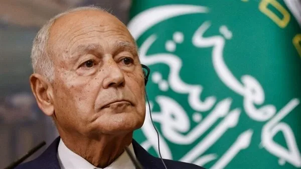 أبو الغيط يثمن بيانًا مشتركًا من 28 دولة يدعو إلى وقف عاجل للقتال في غزة. أبو الغيط يثمن بيانًا مشتركًا من 28 دولة يدعو إلى وقف عاجل للقتال في غزة.