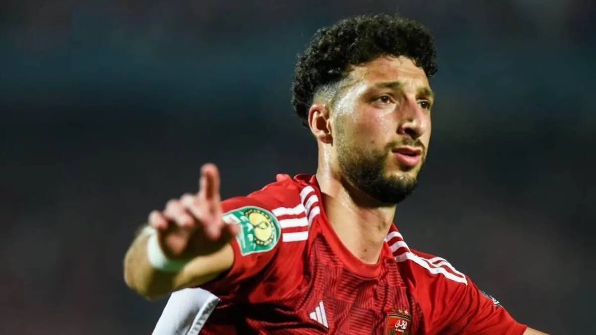 أحمد السيد: الأهلي “تألق” وسام أبو علي.. هذه هي البدائل الأفضل.. والزمالك “يغير شكله” أحمد السيد: الأهلي “تألق” وسام أبو علي.. هذه هي البدائل الأفضل.. والزمالك “يغير شكله”