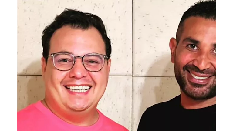 أحمد سعد يقدم عبارات امتنان لأحمد طارق يحيى: “هو أخ وصديق من أسرار نجاحي” أحمد سعد يقدم عبارات امتنان لأحمد طارق يحيى: “هو أخ وصديق من أسرار نجاحي”