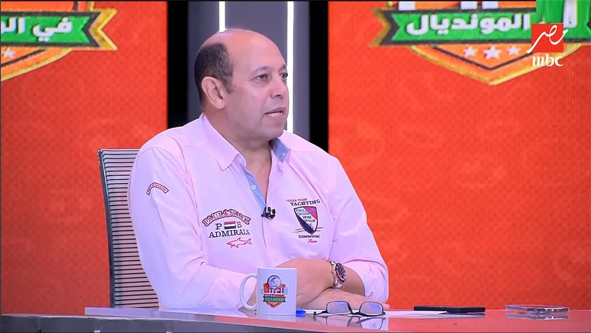 أحمد سليمان: التعاقد مع فيريرا يعكس العصر الحديث.. ويرد على اتهامات الزمالك بإهانة شعار الأهلي في إعلان تقديم المدرب أحمد سليمان: التعاقد مع فيريرا يعكس العصر الحديث.. ويرد على اتهامات الزمالك بإهانة شعار الأهلي في إعلان تقديم المدرب