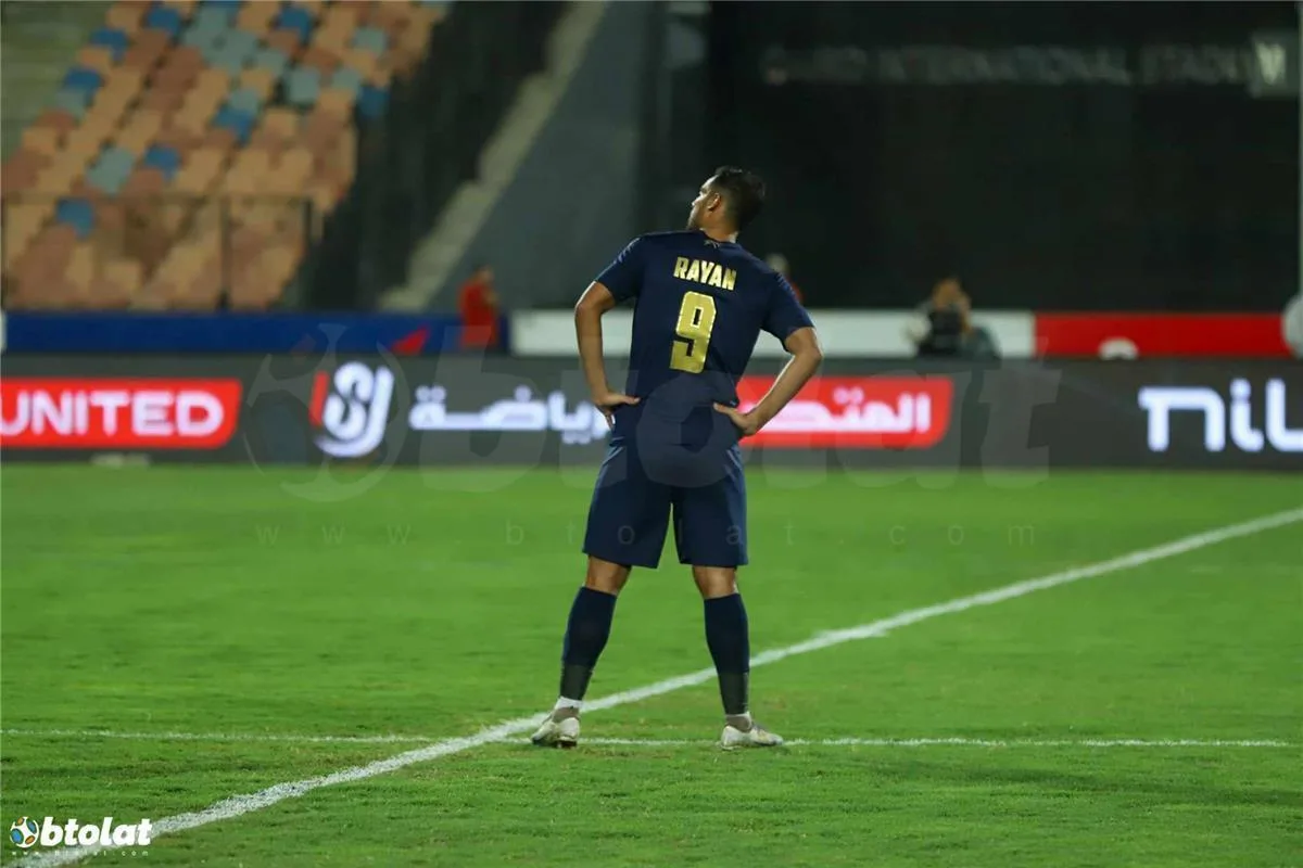 أحمد ياسر ريان: والدي أيد انتقالي إلى الزمالك، والأهلي كان مفاجئًا في قرار استغنائه عني. أحمد ياسر ريان: والدي أيد انتقالي إلى الزمالك، والأهلي كان مفاجئًا في قرار استغنائه عني.