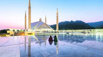 أذربيجان تضخ ملياري دولار في الاقتصاد الباكستاني