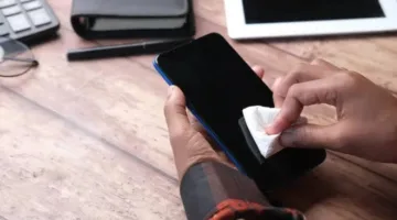 أربع طرق منزلية بتكلفة منخفضة لإصلاح خدوش شاشة هاتفك المحمول