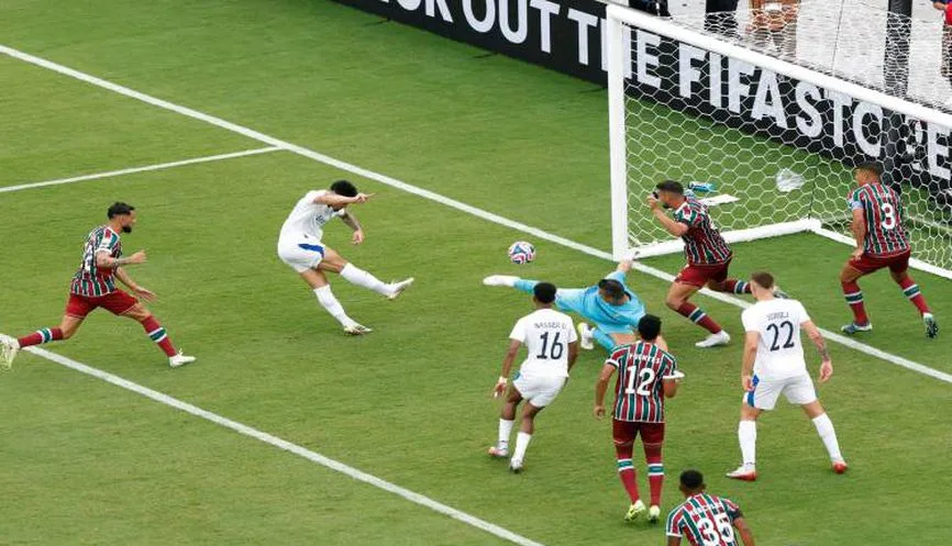 أربعة لاعبين من الهلال السعودي يوشكون على المغادرة