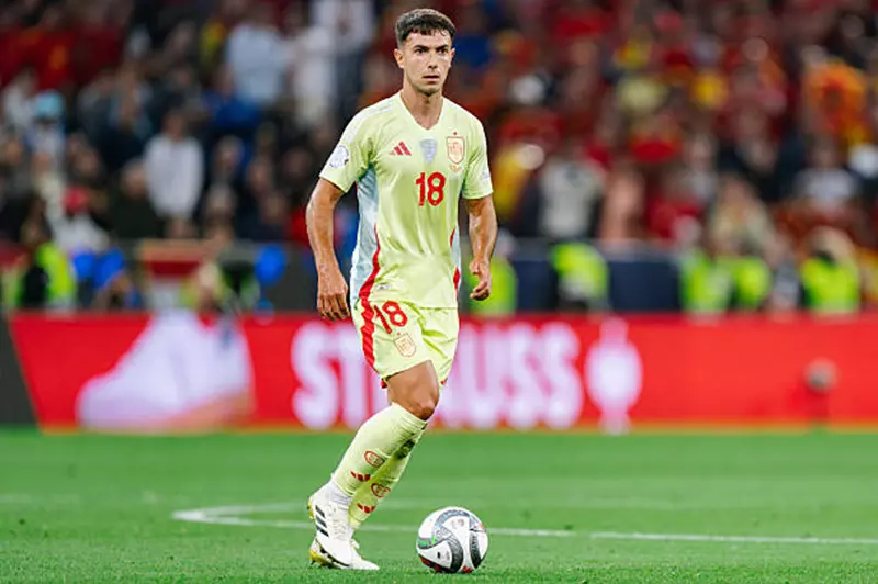 أرتيتا: زوبيميندي لاعب ذو ذكاء عالٍ.. سيتكيف بسرعة مع أرسنال أرتيتا: زوبيميندي لاعب ذو ذكاء عالٍ.. سيتكيف بسرعة مع أرسنال
