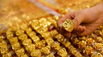أسعار الذهب في مصر ليوم الجمعة: عيار 21 يصل إلى 4645 جنيهًا