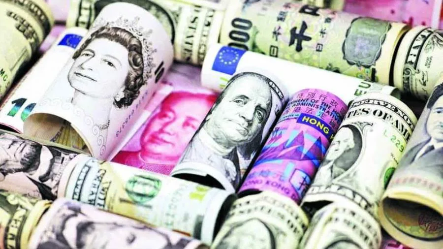 أسعار الصرف اليوم الاثنين: صعود اليورو وانخفاض الجنيه الإسترليني والريال السعودي أسعار الصرف اليوم الاثنين: صعود اليورو وانخفاض الجنيه الإسترليني والريال السعودي