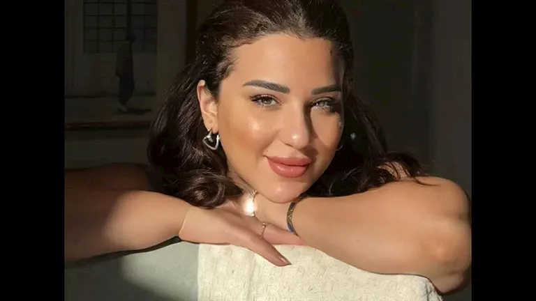 أسما شريف منير تشارك 10 صور وتستفسر الجمهور: هل تعتقدون أنني سأحقق أحلامي؟ أسما شريف منير تشارك 10 صور وتستفسر الجمهور: هل تعتقدون أنني سأحقق أحلامي؟