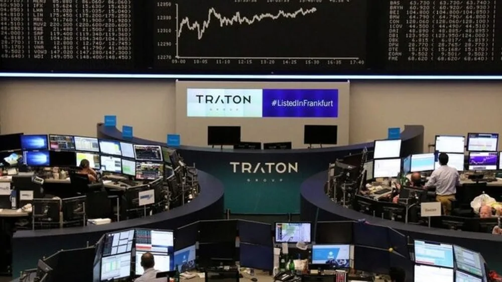 أسواق الأسهم الأوروبية تنهي يومها بزيادة