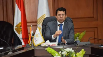 أشرف صبحي يوضح الوضع حول خصخصة الأهلي والزمالك ويعلن: السوبر可能 يُقام في مصر