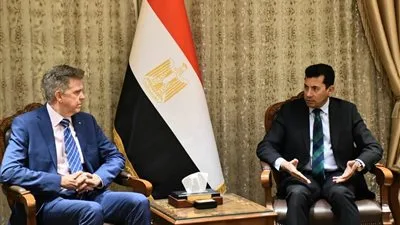 أشرف صبحي، وزير الشباب والرياضة: مصر مستعدة تمامًا لاستضافة سلسلة بطولات كأس العالم للخماسي الحديث. أشرف صبحي، وزير الشباب والرياضة: مصر مستعدة تمامًا لاستضافة سلسلة بطولات كأس العالم للخماسي الحديث.