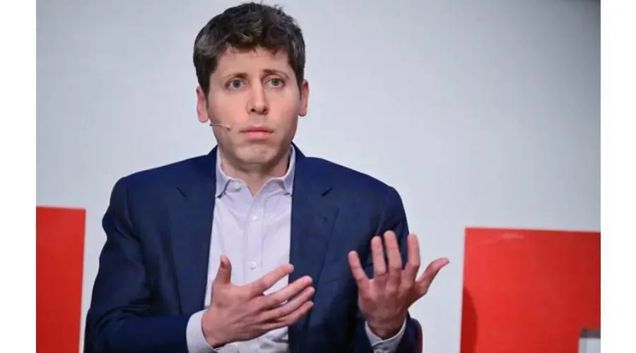 ألتمان ينبه: محادثات «تشات جي بي تي» قد تُستغل في القضايا القانونية ألتمان ينبه: محادثات «تشات جي بي تي» قد تُستغل في القضايا القانونية