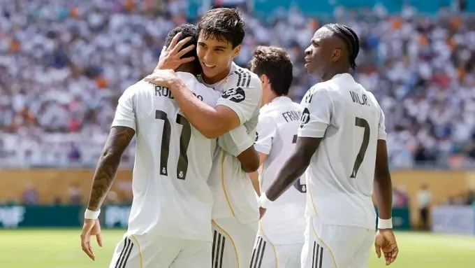 ألونسو يكشف عن تشكيلة ريال مدريد لمواجهة يوفنتوس في كأس العالم للأندية