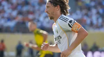 أليجري يعلن عن انتقال مودريتش إلى ميلان بعد انتهاء كأس العالم للأندية.