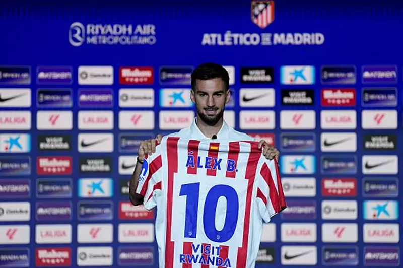 أليكس باينا: طال انتظاري لأتلتيكو مدريد