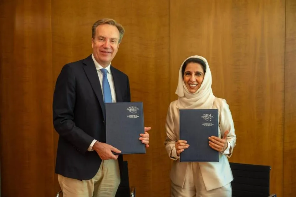 «أمانة مجلس الوزراء» و«المنتدى الاقتصادي» يطلقان المنصة الدولية للابتكار في التشريعات. «أمانة مجلس الوزراء» و«المنتدى الاقتصادي» يطلقان المنصة الدولية للابتكار في التشريعات.