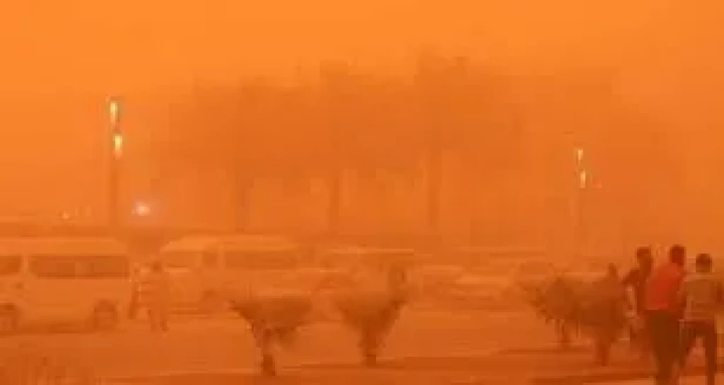 أمطار رعدية في الطريق.. ما موعد انتهاء عاصفة أسوان؟