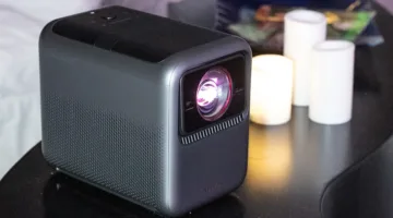 أنكر تطرح جهاز العرض Nebula X1: تجربة سينمائية متنقلة بتكلفة مرتفعة