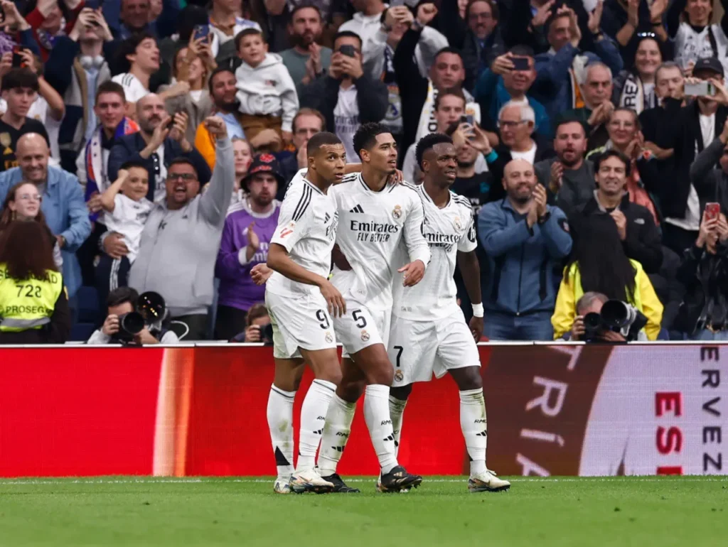 أوقفوا التفاخر – اجتماع عاجل لإدارة ريال مدريد مع مبابي وفينيسيوس أوقفوا التفاخر – اجتماع عاجل لإدارة ريال مدريد مع مبابي وفينيسيوس