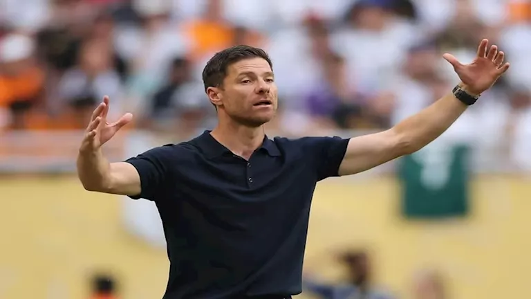 أول رد فعل لتشابي ألونسو بعد خسارة فريقه أمام باريس سان جيرمان في كأس العالم للأندية أول رد فعل لتشابي ألونسو بعد خسارة فريقه أمام باريس سان جيرمان في كأس العالم للأندية