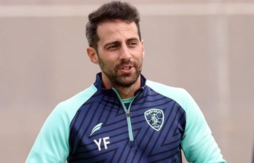 أول رد من يانيك فيريرا بعد تعيينه مدربًا للزمالك أول رد من يانيك فيريرا بعد تعيينه مدربًا للزمالك