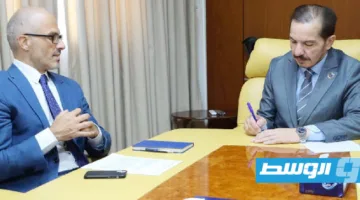 أولاندو يعبّر عن استيائه من نقص إطار «موحد» و«شفاف» للميزانية العامة في ليبيا