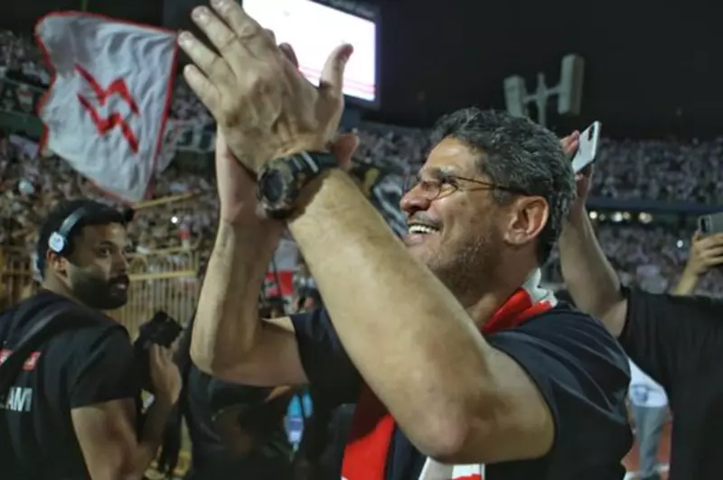 أيمن الرمادي ينفي تقديم شكاوى ضد الزمالك ويوجه كلمة مؤثرة لجماهير القلعة البيضاء أيمن الرمادي ينفي تقديم شكاوى ضد الزمالك ويوجه كلمة مؤثرة لجماهير القلعة البيضاء