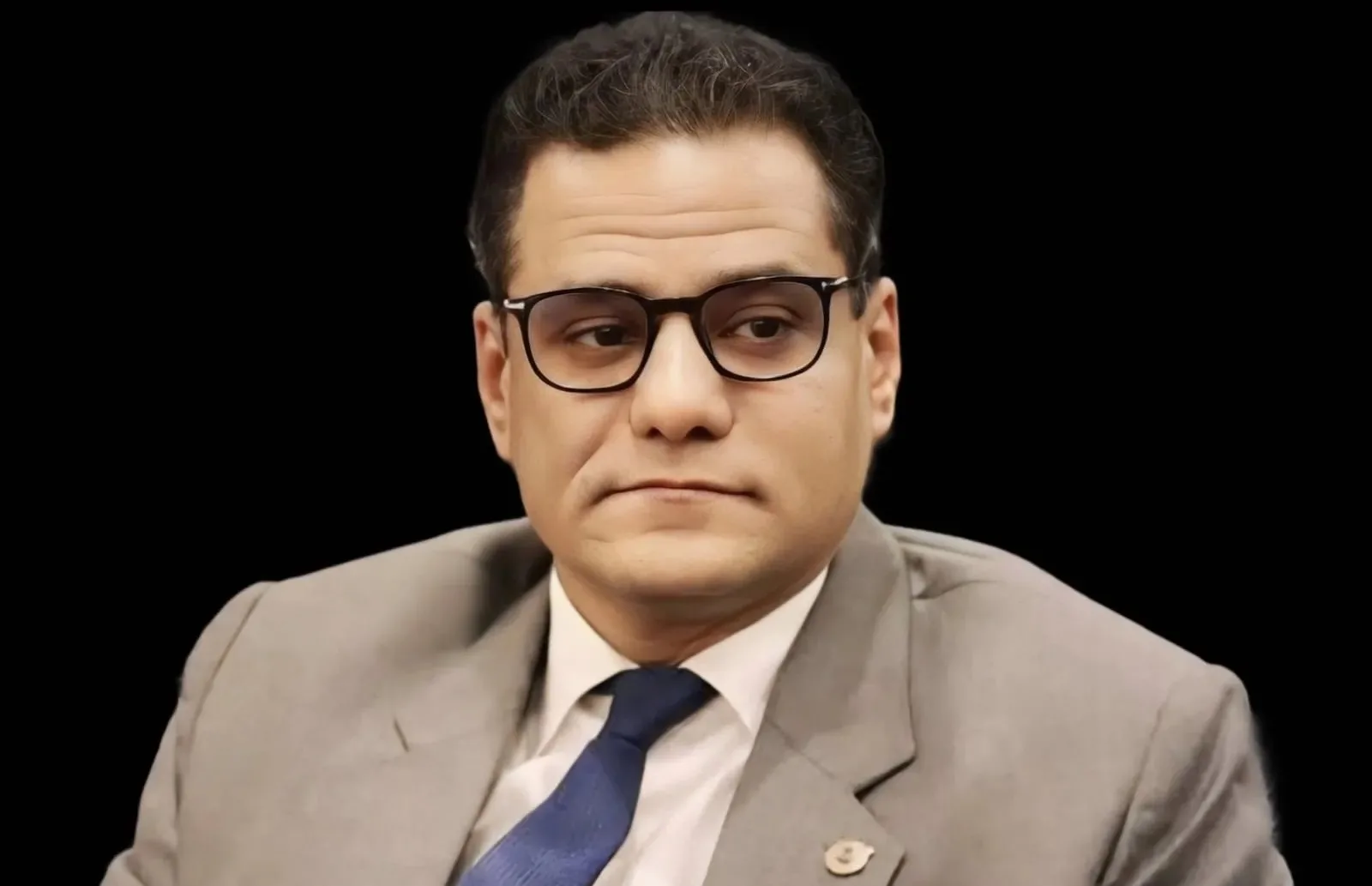 إبراهيم خالد يكتب لـ«الحرية»: إيران في أزمة ومصر في موقف صعب.. من يحافظ على الاستقرار في الشرق الأوسط؟ إبراهيم خالد يكتب لـ«الحرية»: إيران في أزمة ومصر في موقف صعب.. من يحافظ على الاستقرار في الشرق الأوسط؟