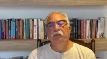إبراهيم عيسى يتناول فوضى اقتحام السفارات المصرية في الخارج: حرية التعبير لا تبرر التعدي، وكل سفارة تمثل جزءاً من الوطن.