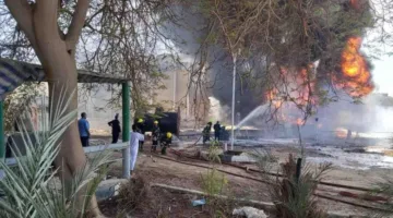 إخماد حريق بجوار محطة كهرباء أسوان دون التأثير على الشبكة الكهربائية