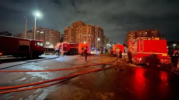 إخماد حريق في مصنع للمنظفات والمواد الكيميائية بمدينة بدر إخماد حريق في مصنع للمنظفات والمواد الكيميائية بمدينة بدر